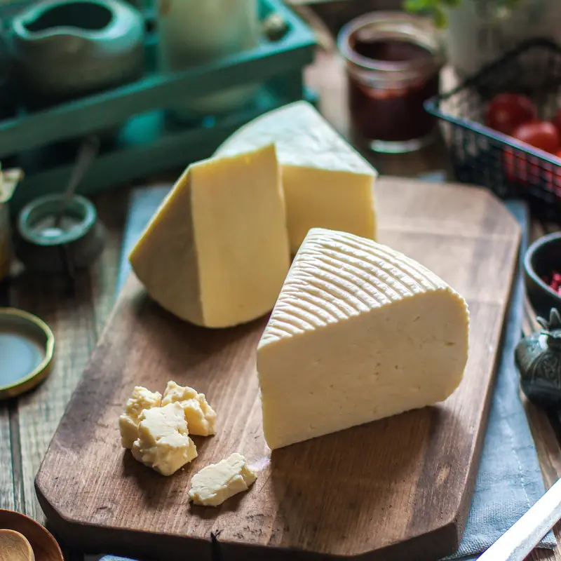 Брынза: рассольный солёный сыр — курс «Грузинская кухня»