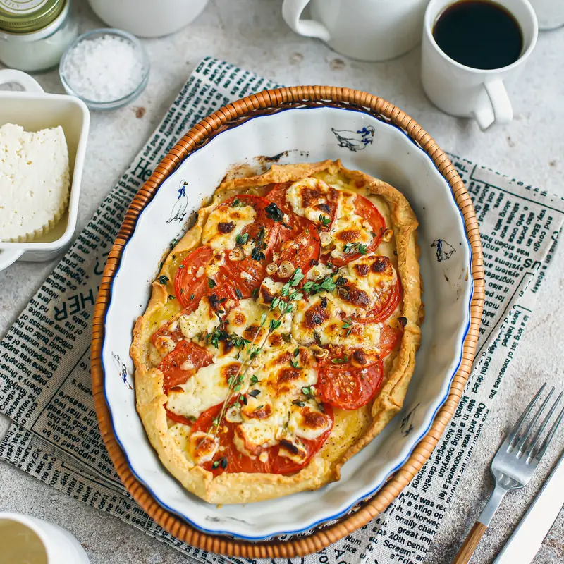 Галета с томатами и брынзой — курс «Вегетарианская кухня»